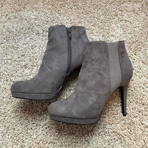 Apt 9 Stiletto Suede Ankle Boots